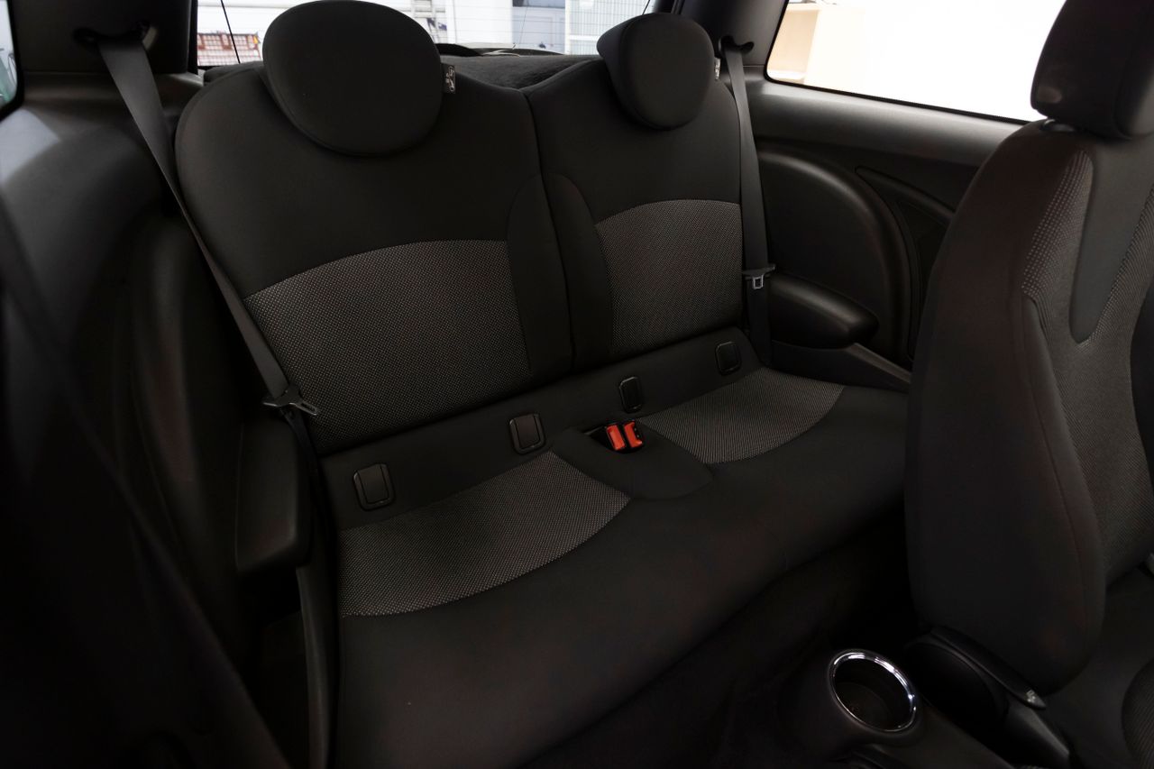 MINI Cooper 1.6 D 115 cv  - Foto 10