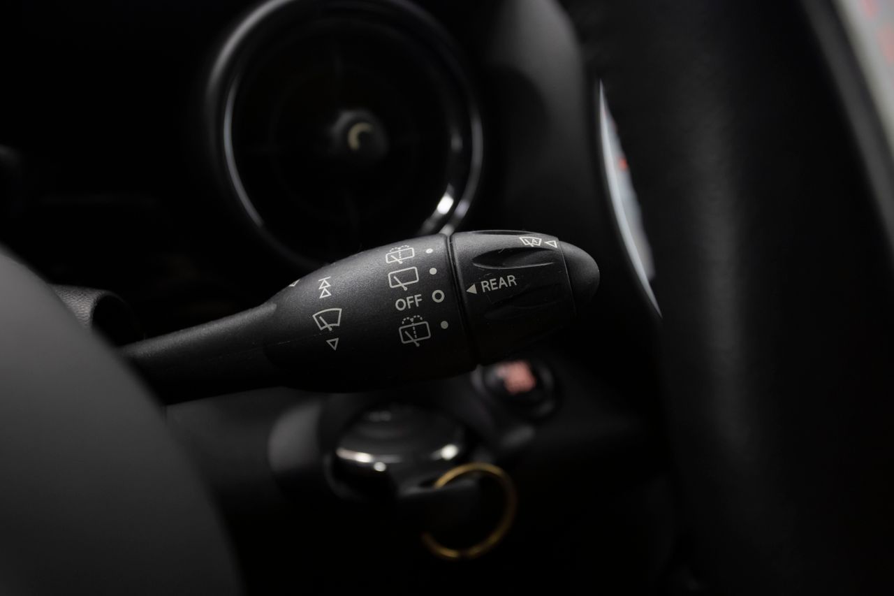 MINI Cooper 1.6 D 115 cv  - Foto 27