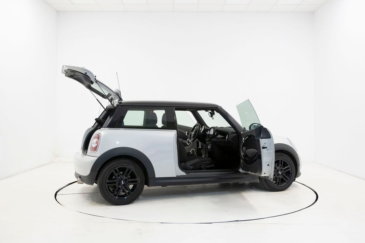 MINI Cooper D 1.6 D 115 cv  - Foto 11