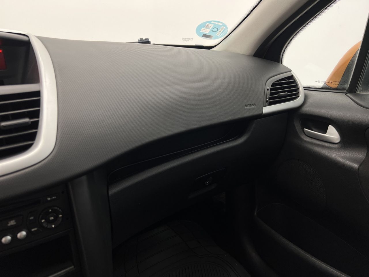 Peugeot 207 1.4 75 cv - Foto 25