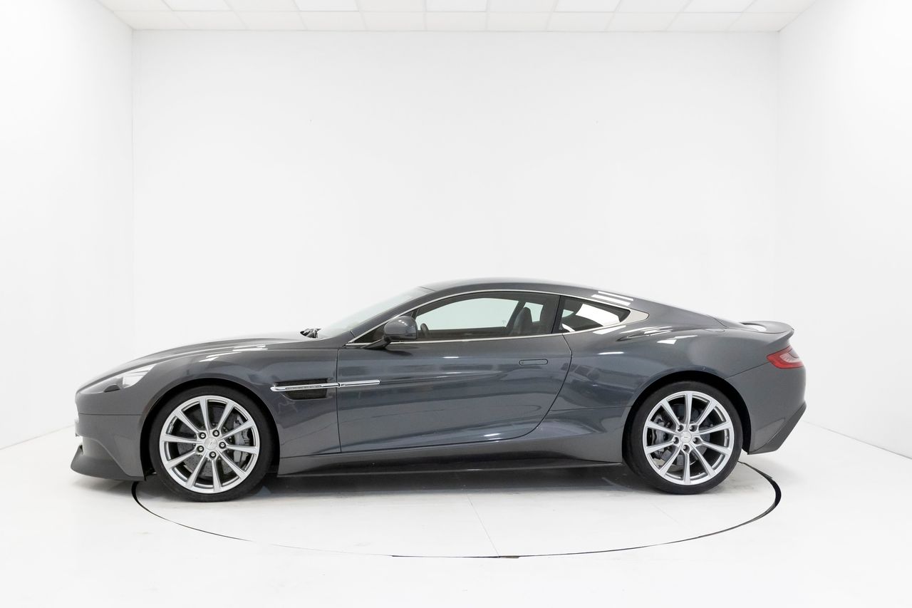 Aston martin Vanquish V12 6.0 575 cv AM29  - Foto 51