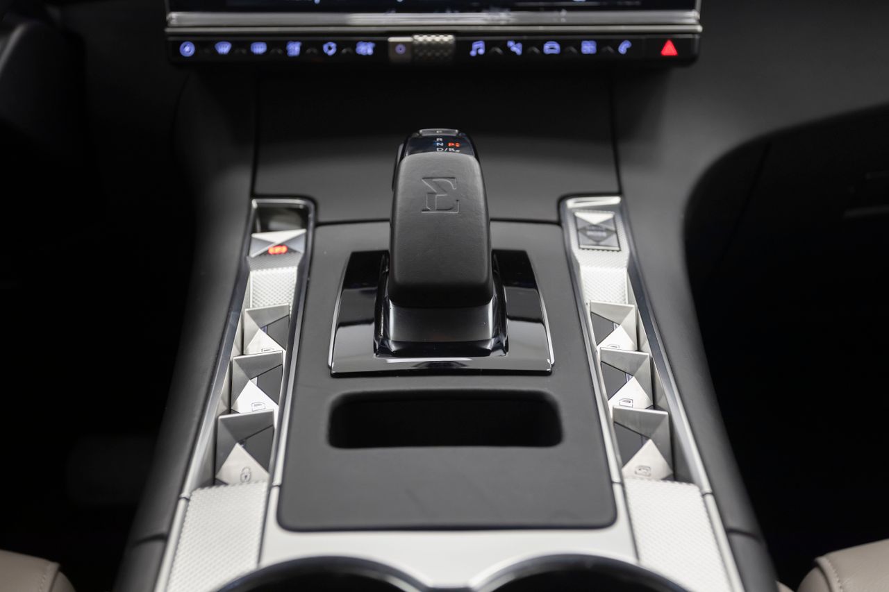 DS DS 7 1.6 E-TENSE 300 cv GRAND CHIC AUTO 4WD RIVOLI  - Foto 19