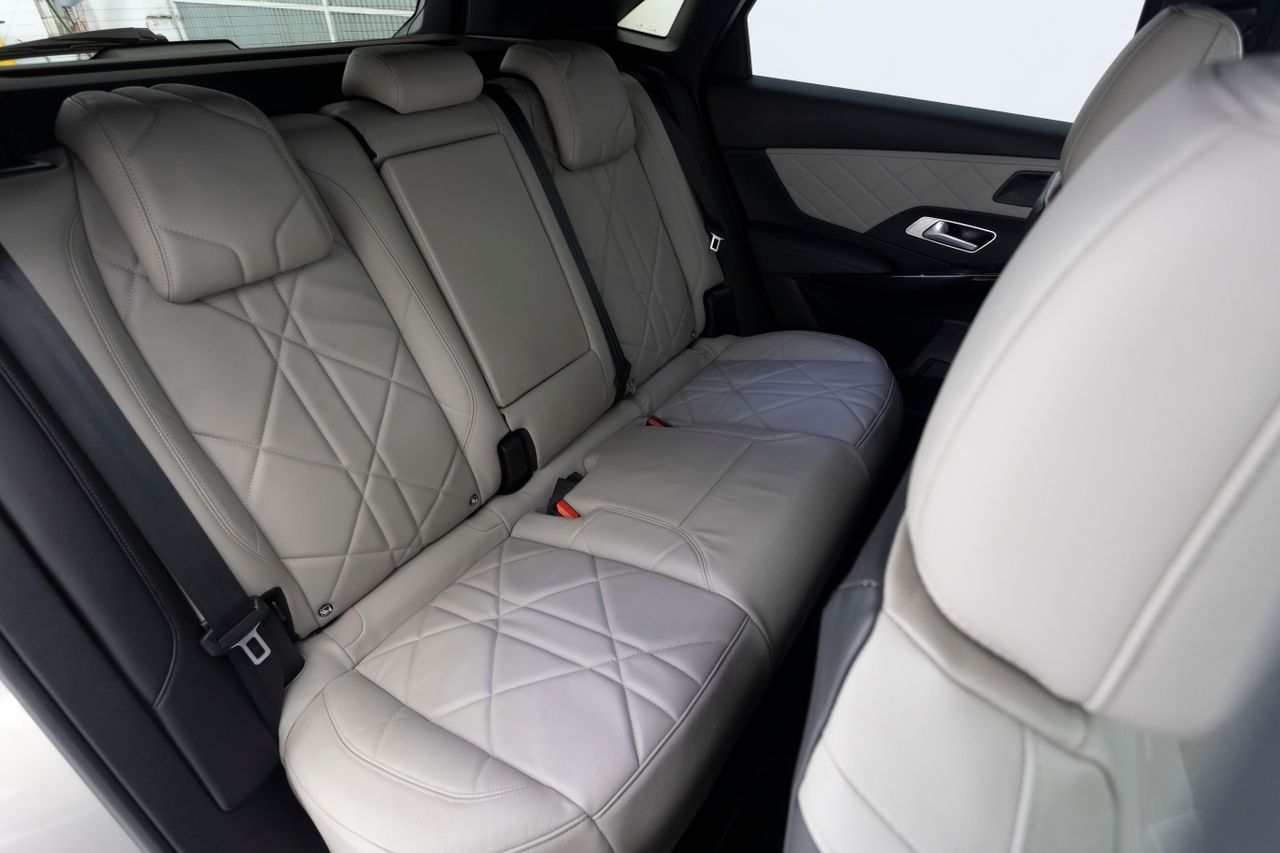 DS DS 7 1.6 E-TENSE 300 cv GRAND CHIC AUTO 4WD RIVOLI  - Foto 16