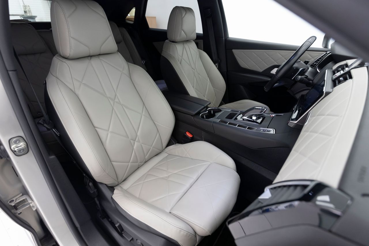 DS DS 7 1.6 E-TENSE 300 cv GRAND CHIC AUTO 4WD RIVOLI  - Foto 25