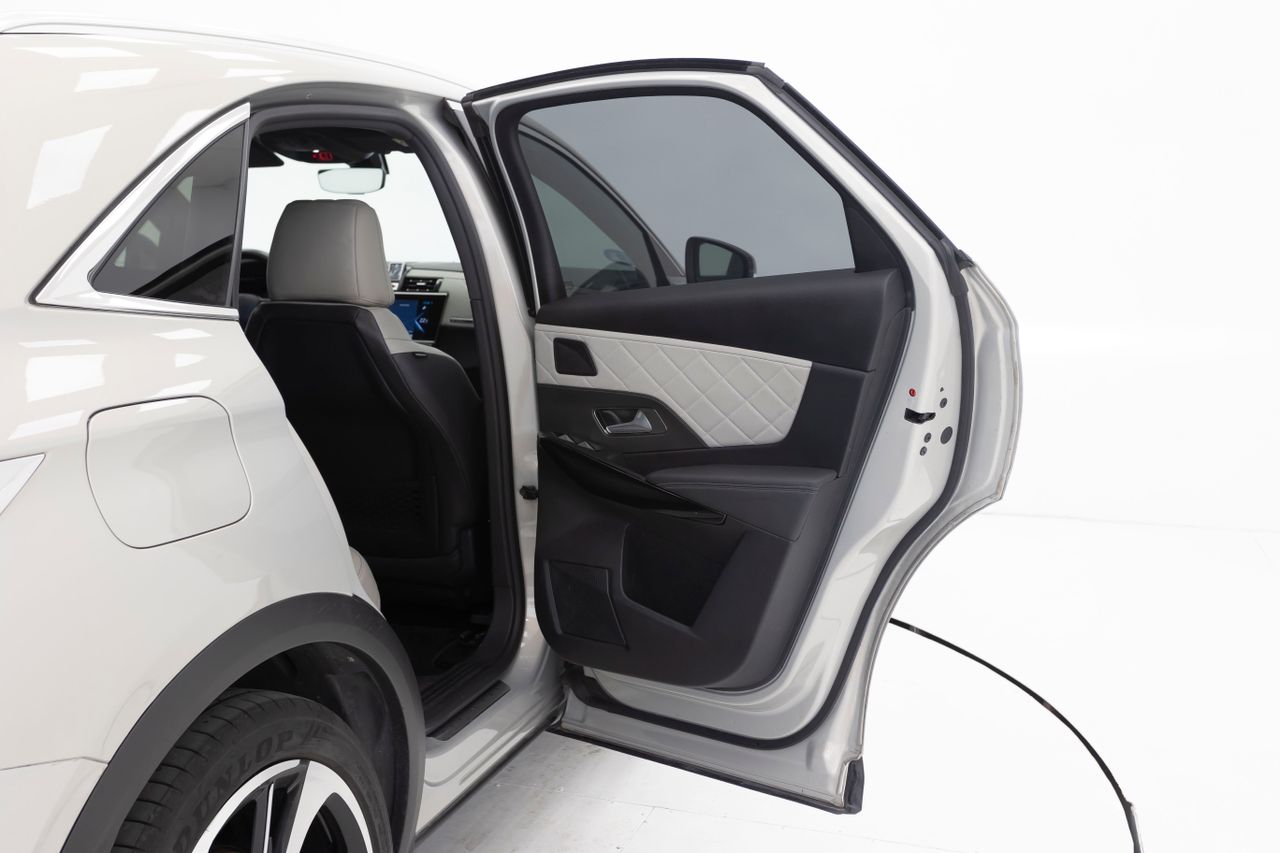 DS DS 7 1.6 E-TENSE 300 cv GRAND CHIC AUTO 4WD RIVOLI  - Foto 13