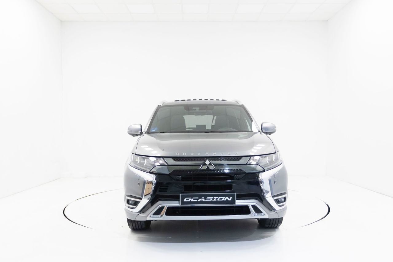 Mitsubishi Outlander PHEV 2.4 KAITEKI+ 4WD 224cv  - Foto 44