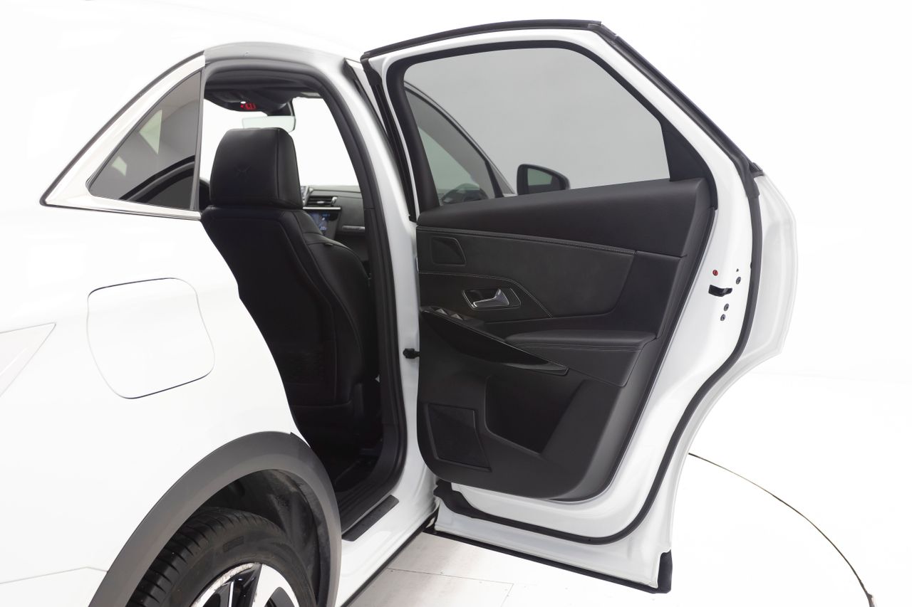 DS Automobiles DS 7 Crossback  E-TENSE 4X2 RIVOLI+ 1.6 225 cv AT8 E6D  - Foto 15
