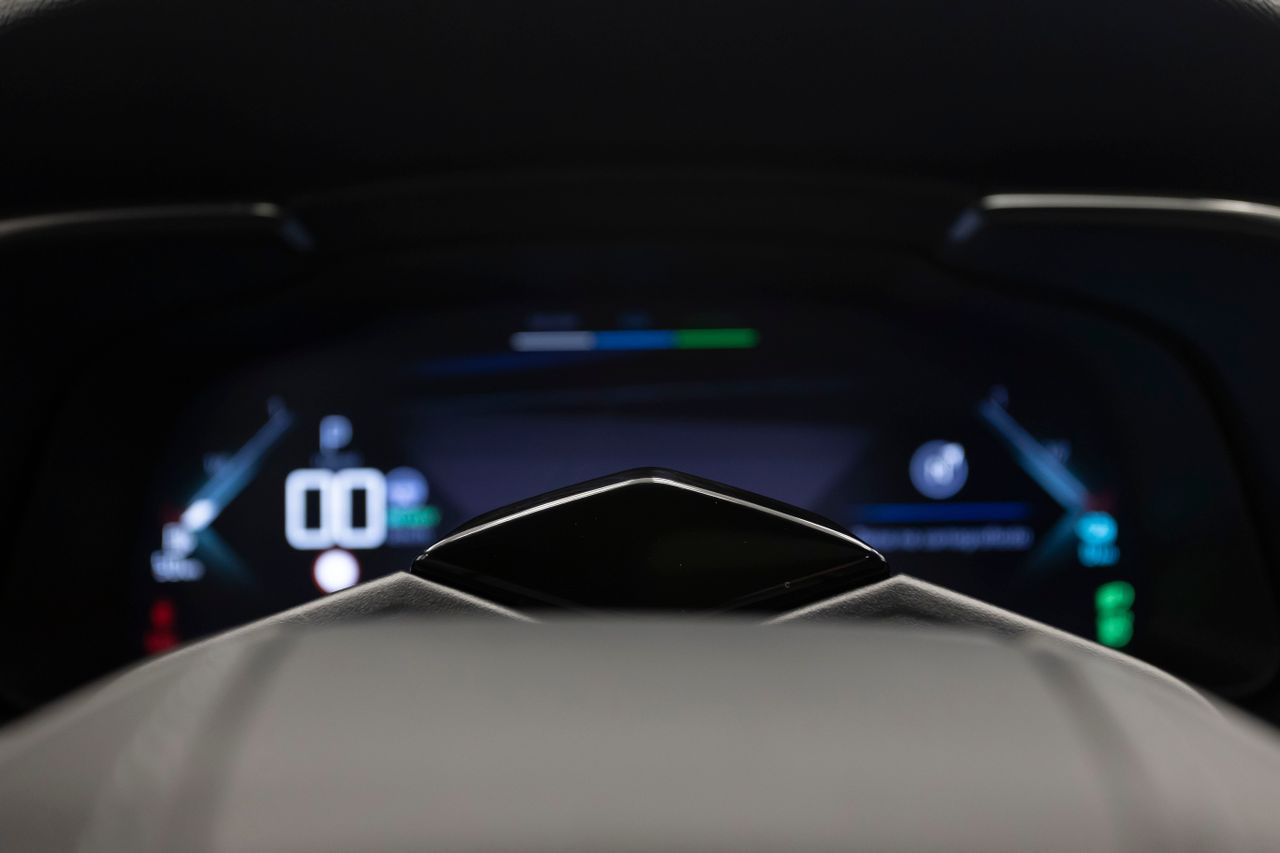 DS Automobiles DS 7 Crossback  E-TENSE 4X2 RIVOLI+ 1.6 225 cv AT8 E6D  - Foto 36