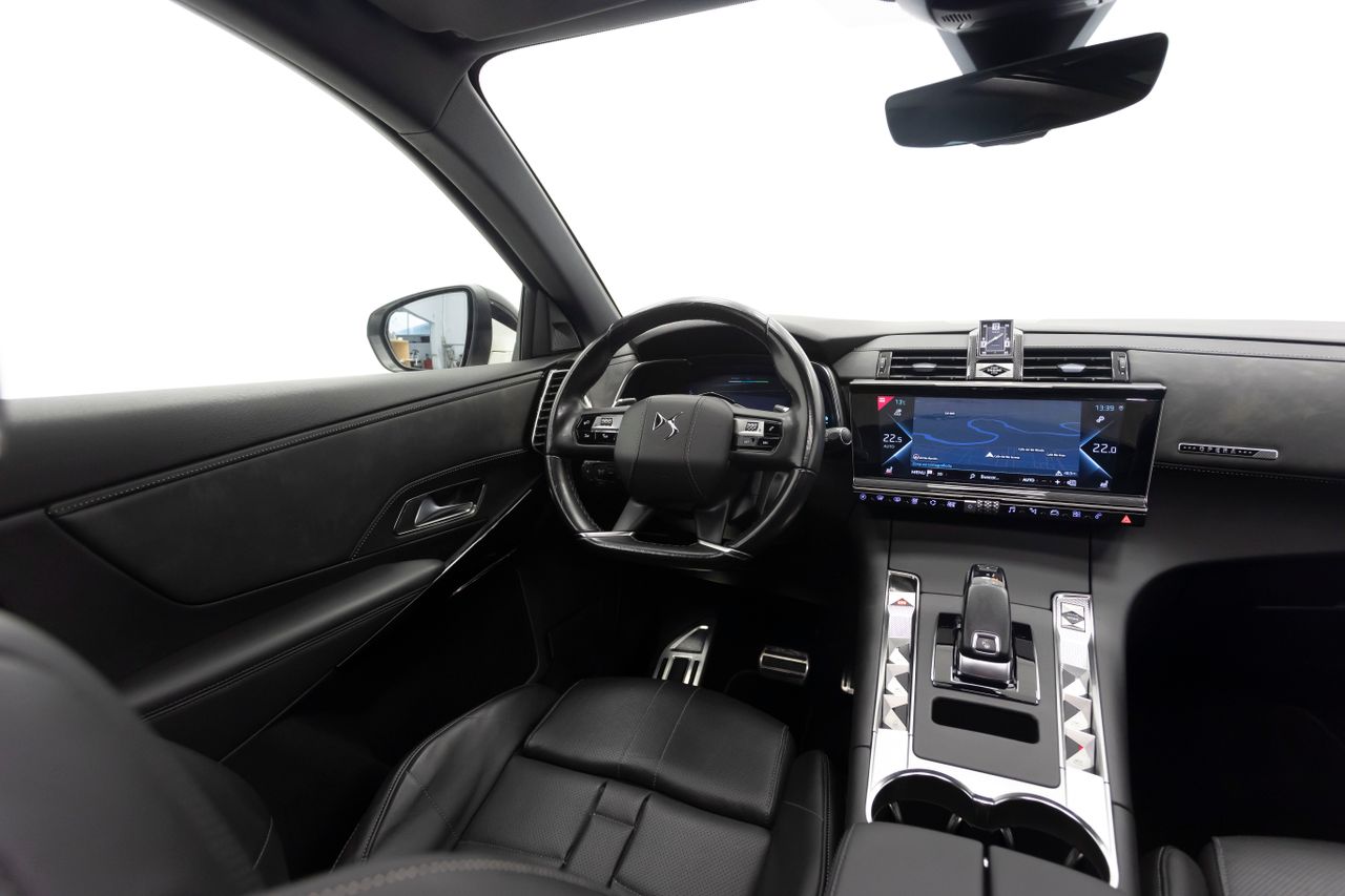DS Automobiles DS 7 Crossback  E-TENSE 4X2 RIVOLI+ 1.6 225 cv AT8 E6D  - Foto 20