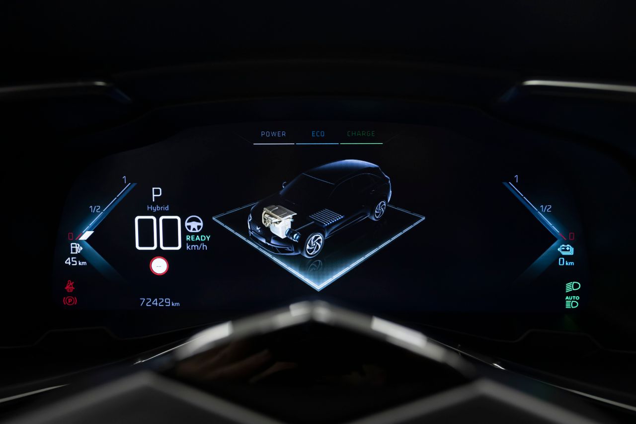 DS Automobiles DS 7 Crossback  E-TENSE 4X2 RIVOLI+ 1.6 225 cv AT8 E6D  - Foto 41