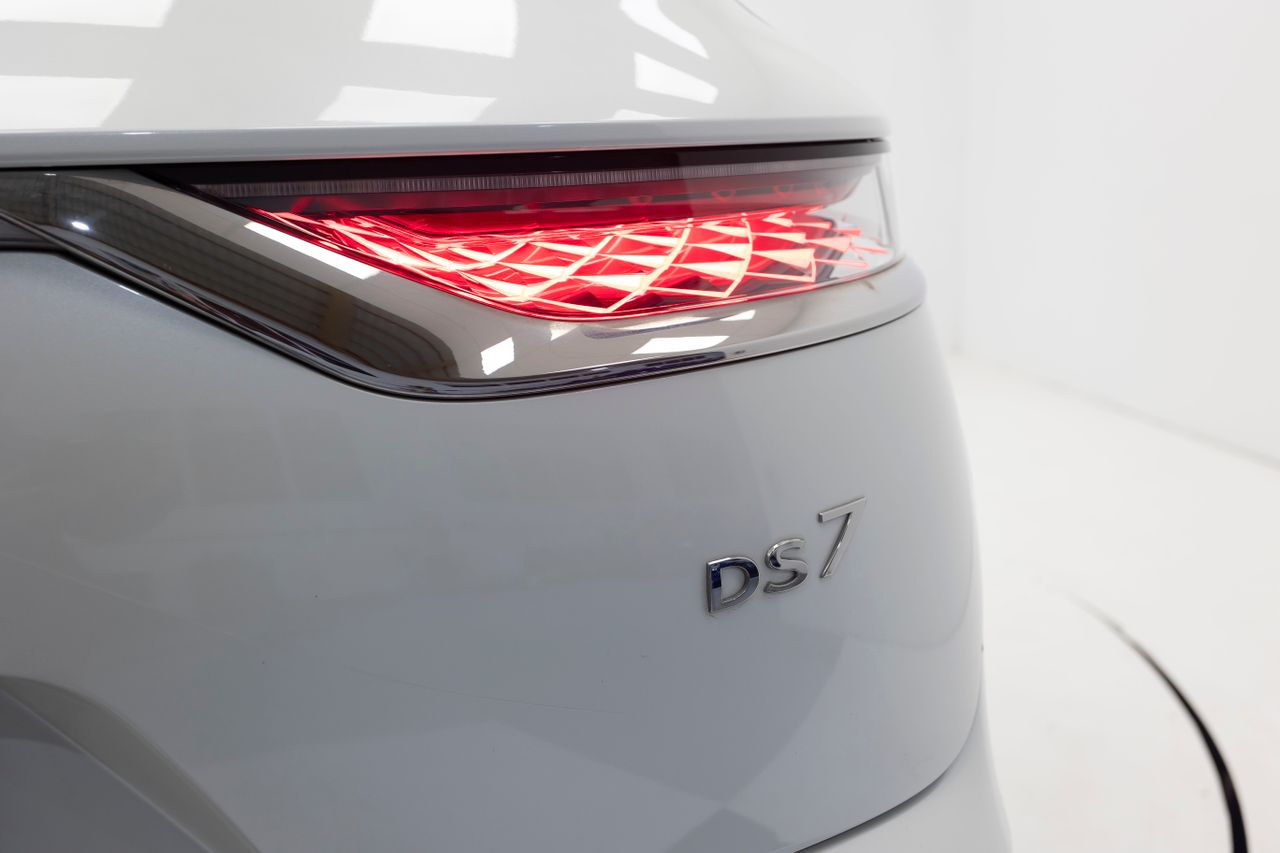 DS Automobiles DS 7 Crossback  E-TENSE 4X2 RIVOLI+ 1.6 225 cv AT8 E6D  - Foto 67