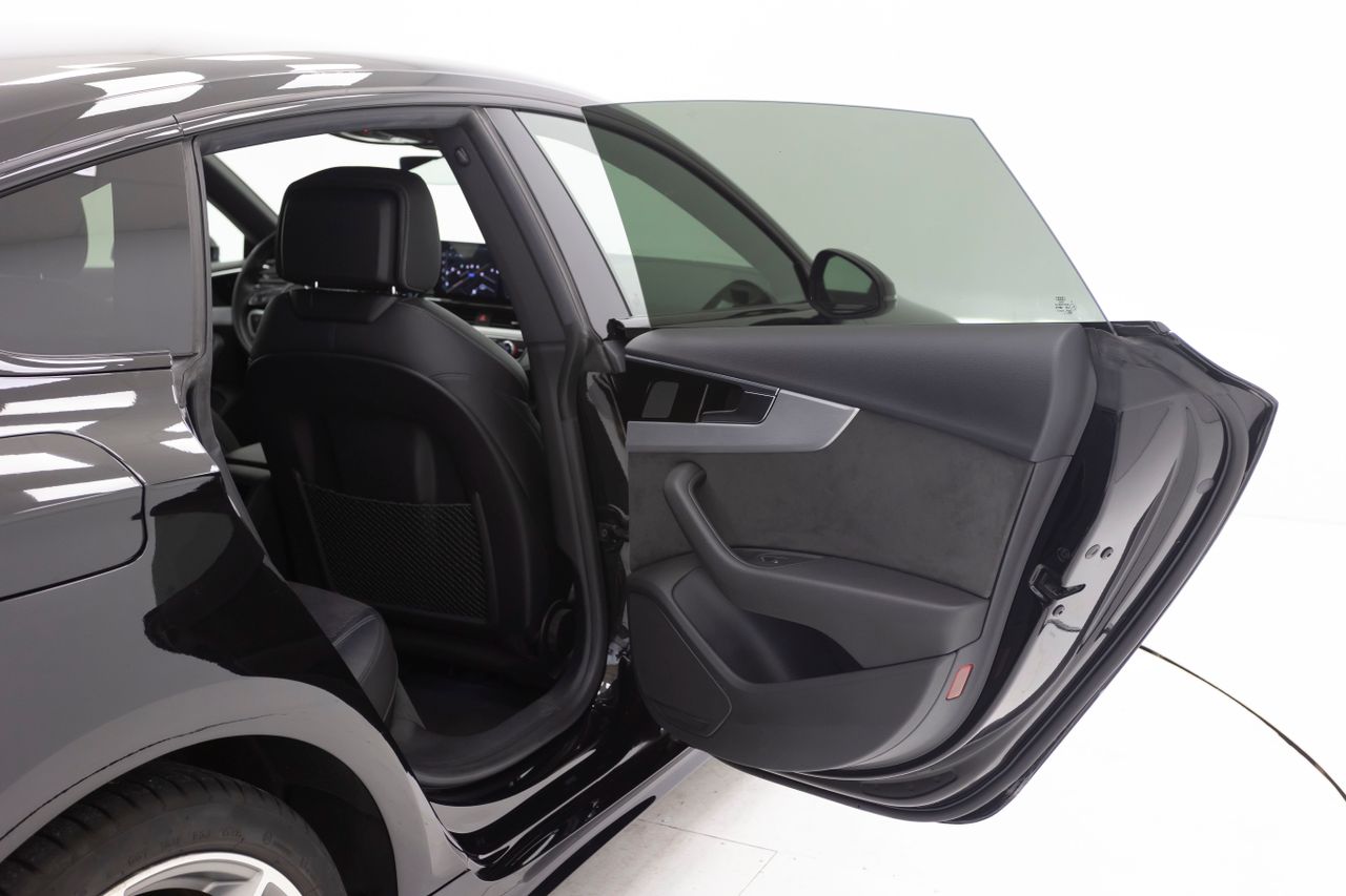 Audi A5 40 TFSI 150KW 204 cv S TRONIC 2.0  - Foto 14