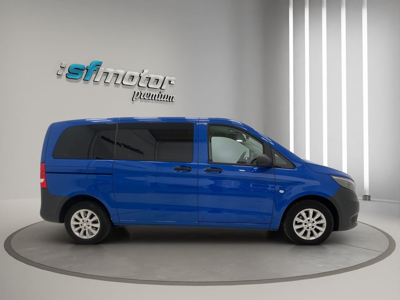 Mercedes Vito TOURER 109CDI L 88 cv BÁSICO 9 PLAZAS  - Foto 8