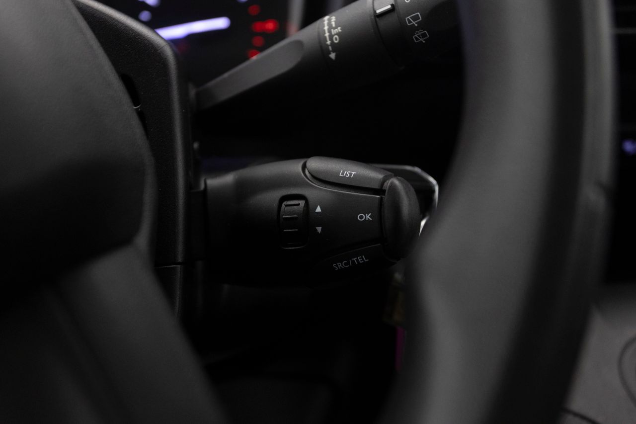 Toyota Proace City VERSO 1.5D 102 cv  - Foto 24