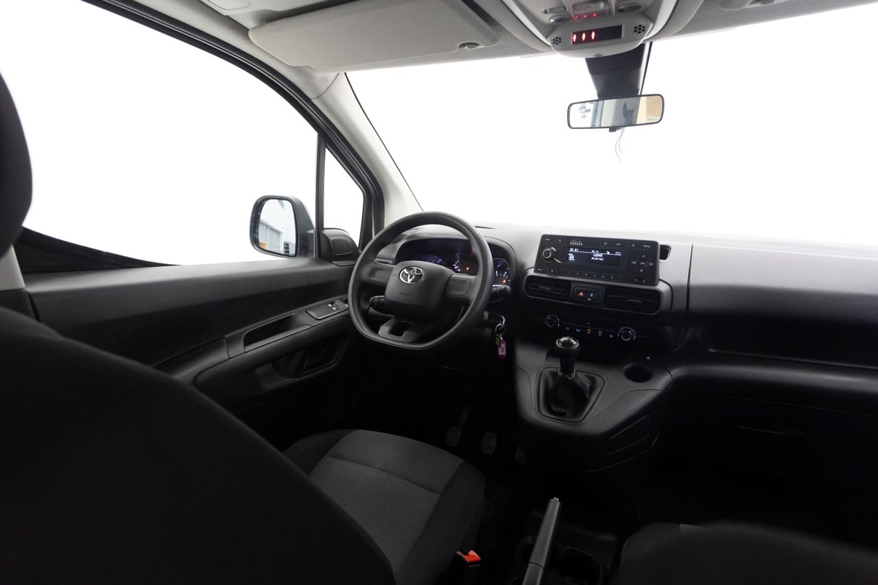 Toyota Proace City VERSO 1.5D 102 cv  - Foto 13