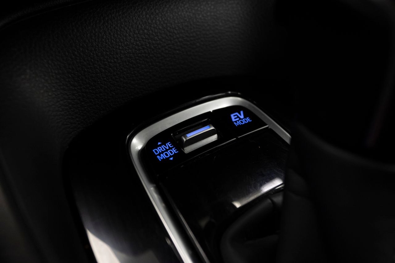 Toyota Corolla 1.8 125H ACTIVE TECH E-CVT  - Foto 9