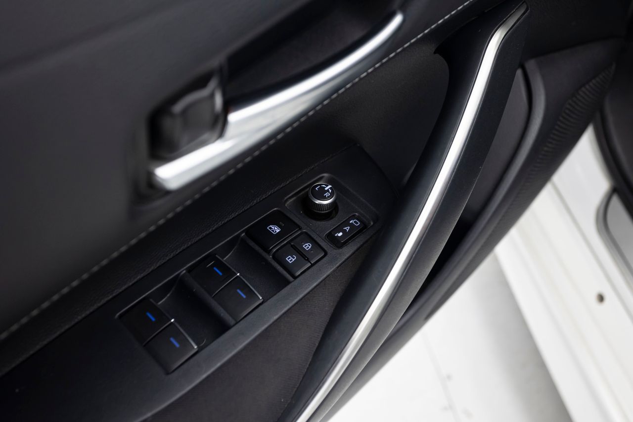 Toyota Corolla 1.8 125H ACTIVE TECH E-CVT  - Foto 26