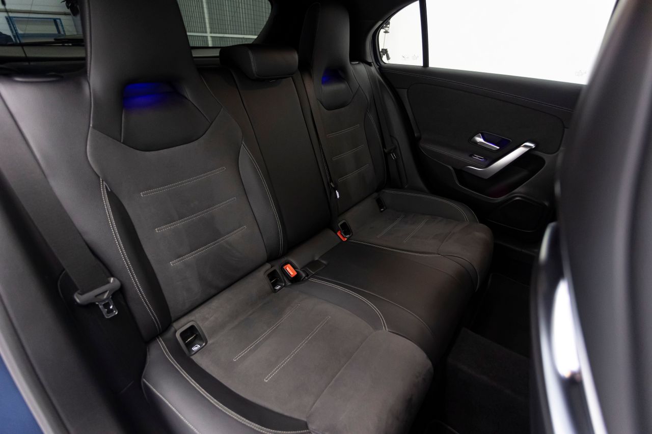 Mercedes Clase A 35 EDITION 2.0 306 cv AMG 4 MATIC  - Foto 20