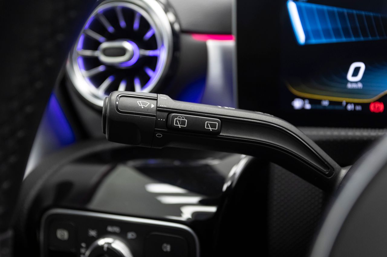 Mercedes Clase A 35 EDITION 2.0 306 cv AMG 4 MATIC  - Foto 41