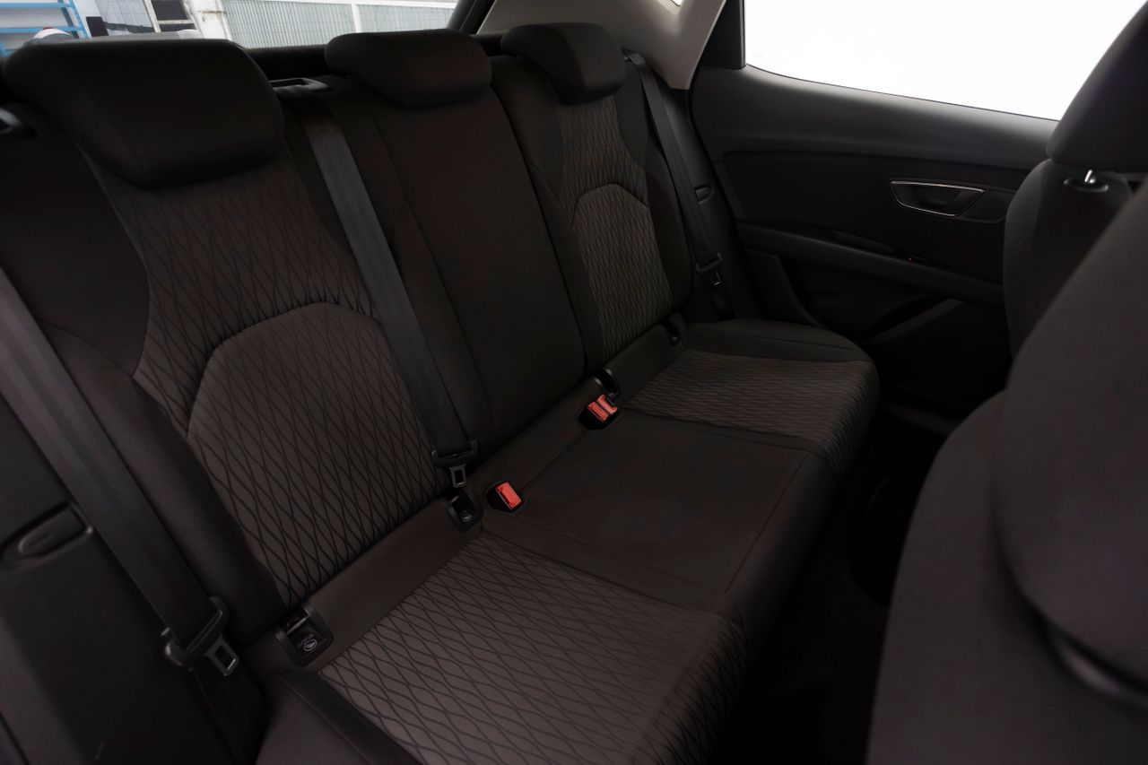 Seat Leon 1.6 TDI 105 cv  - Foto 10