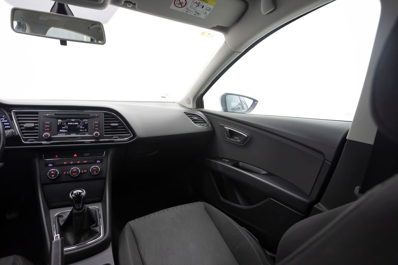 Seat Leon 1.6 TDI 105 cv  - Foto 17
