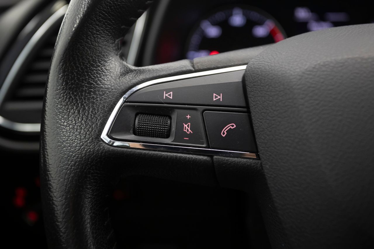 Seat Leon 1.6 TDI 105 cv  - Foto 27