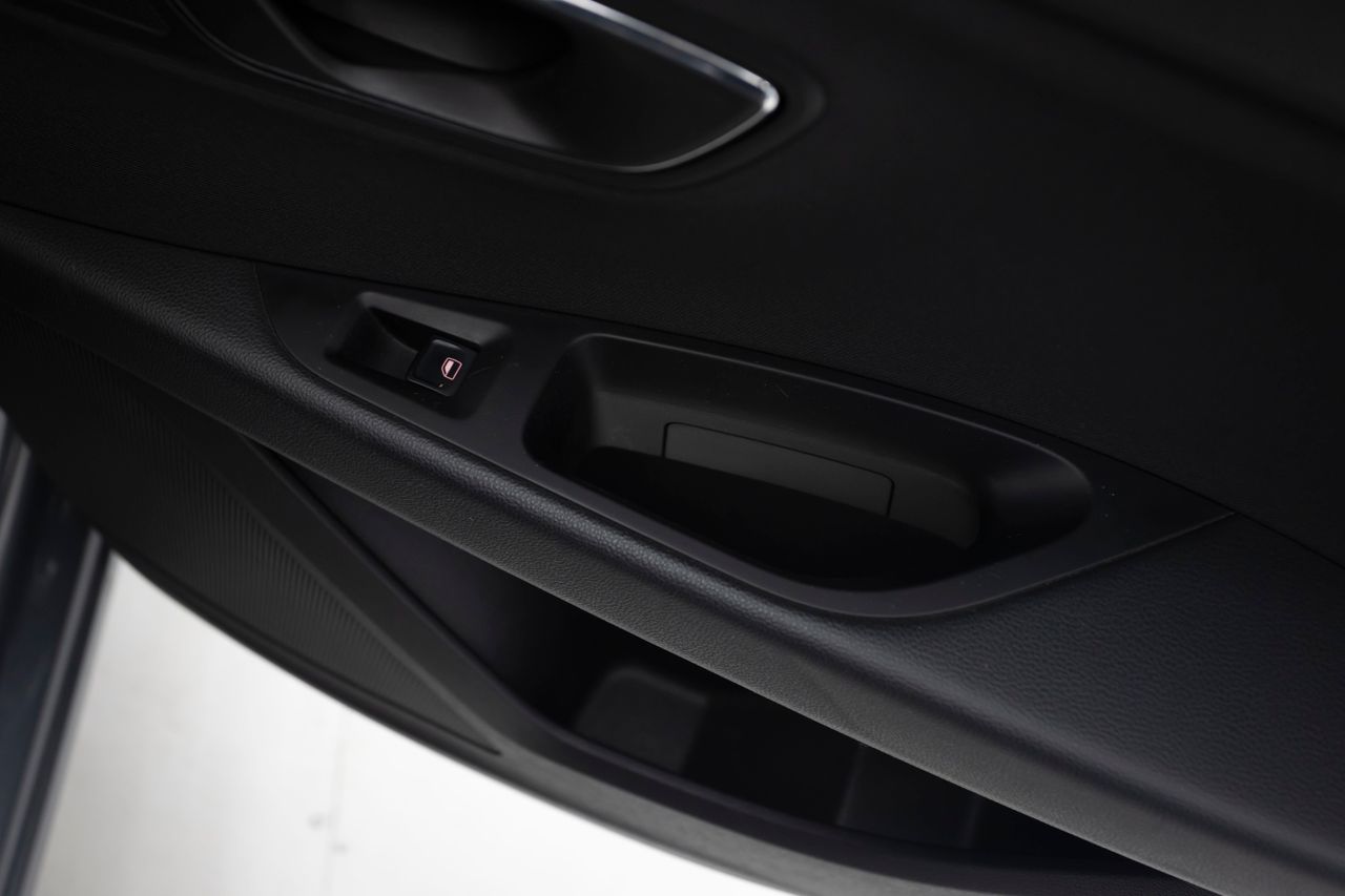 Seat Leon 1.6 TDI 105 cv  - Foto 14