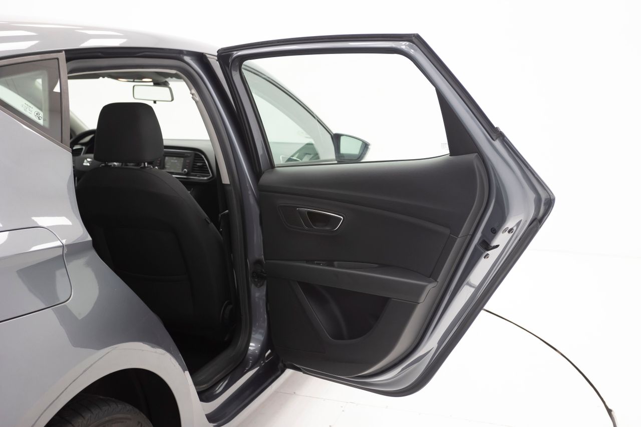 Seat Leon 1.6 TDI 105 cv  - Foto 13