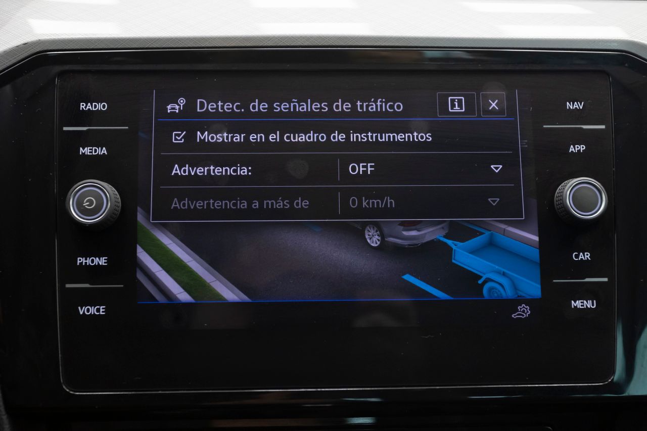 Volkswagen Passat 2.0 TDI 150 cv DSG EXECUTIVE  - Foto 47