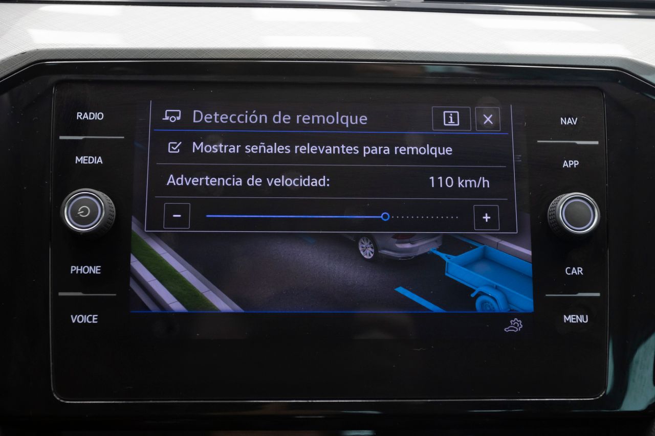 Volkswagen Passat 2.0 TDI 150 cv DSG EXECUTIVE  - Foto 49