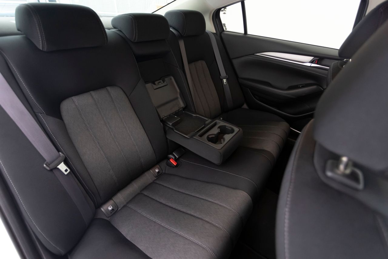 Mazda 6 2.2 SKYACTIVE-D 150 cv ZENITH  - Foto 18