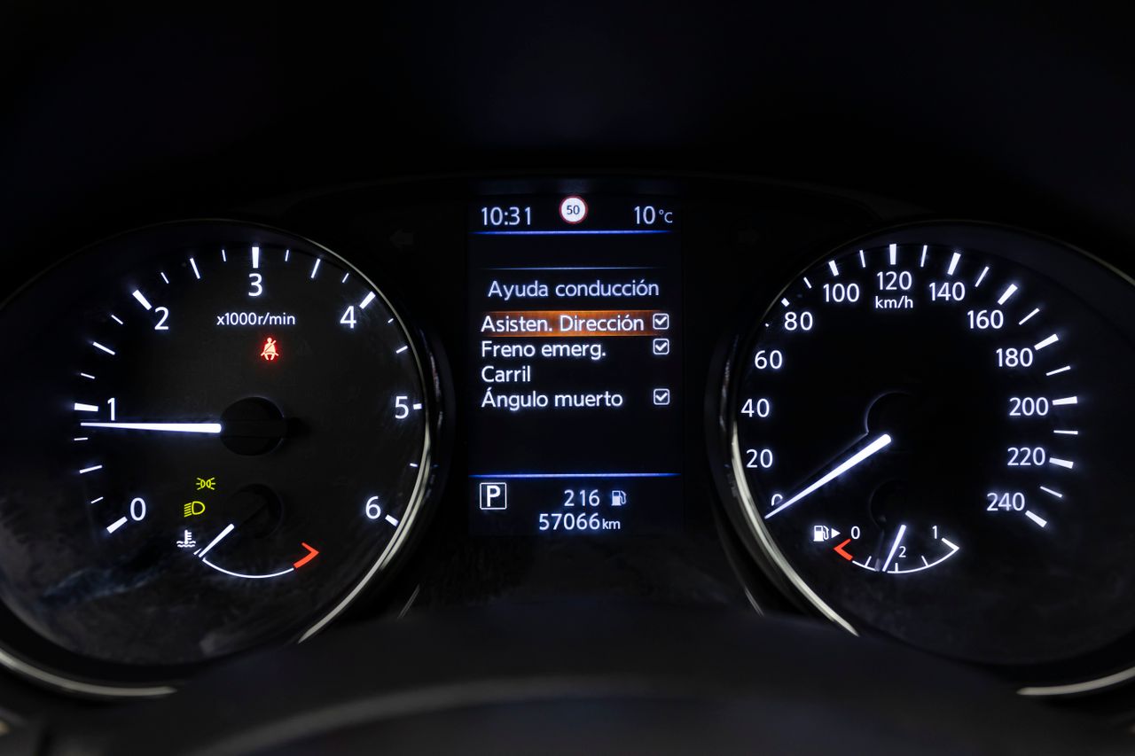 Nissan X-Trail CROSSOVER 7P 1.8 DCI 150 cv E6D CVT TEKNA  - Foto 43