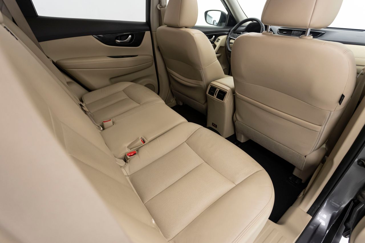 Nissan X-Trail CROSSOVER 7P 1.8 DCI 150 cv E6D CVT TEKNA  - Foto 19