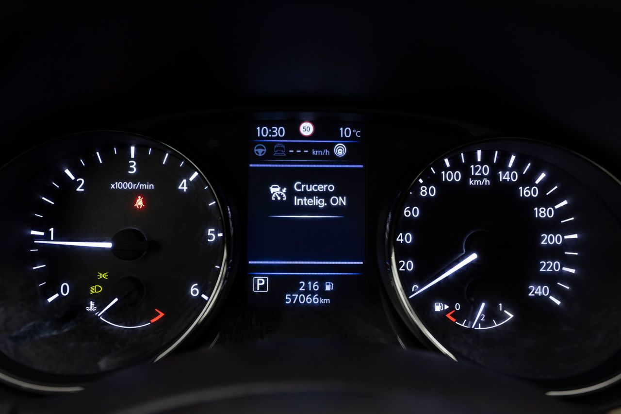 Nissan X-Trail CROSSOVER 7P 1.8 DCI 150 cv E6D CVT TEKNA  - Foto 6