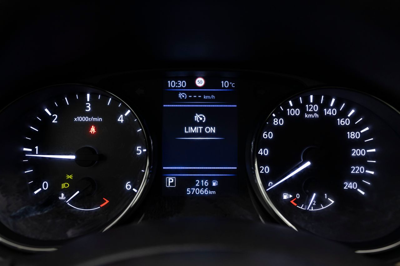 Nissan X-Trail CROSSOVER 7P 1.8 DCI 150 cv E6D CVT TEKNA  - Foto 41