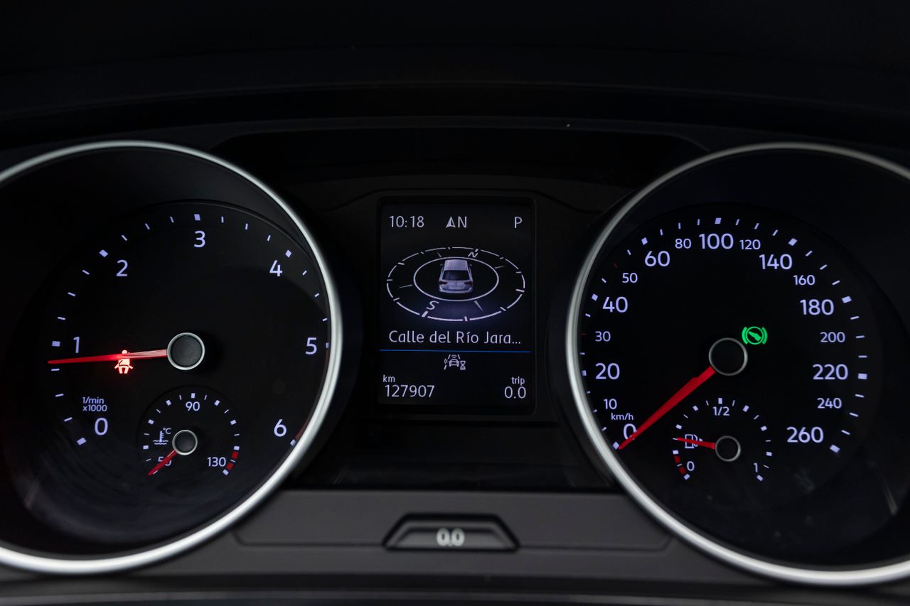 Volkswagen Tiguan LIFE 2.0 TDI 150 cv AT7 E6D  - Foto 35