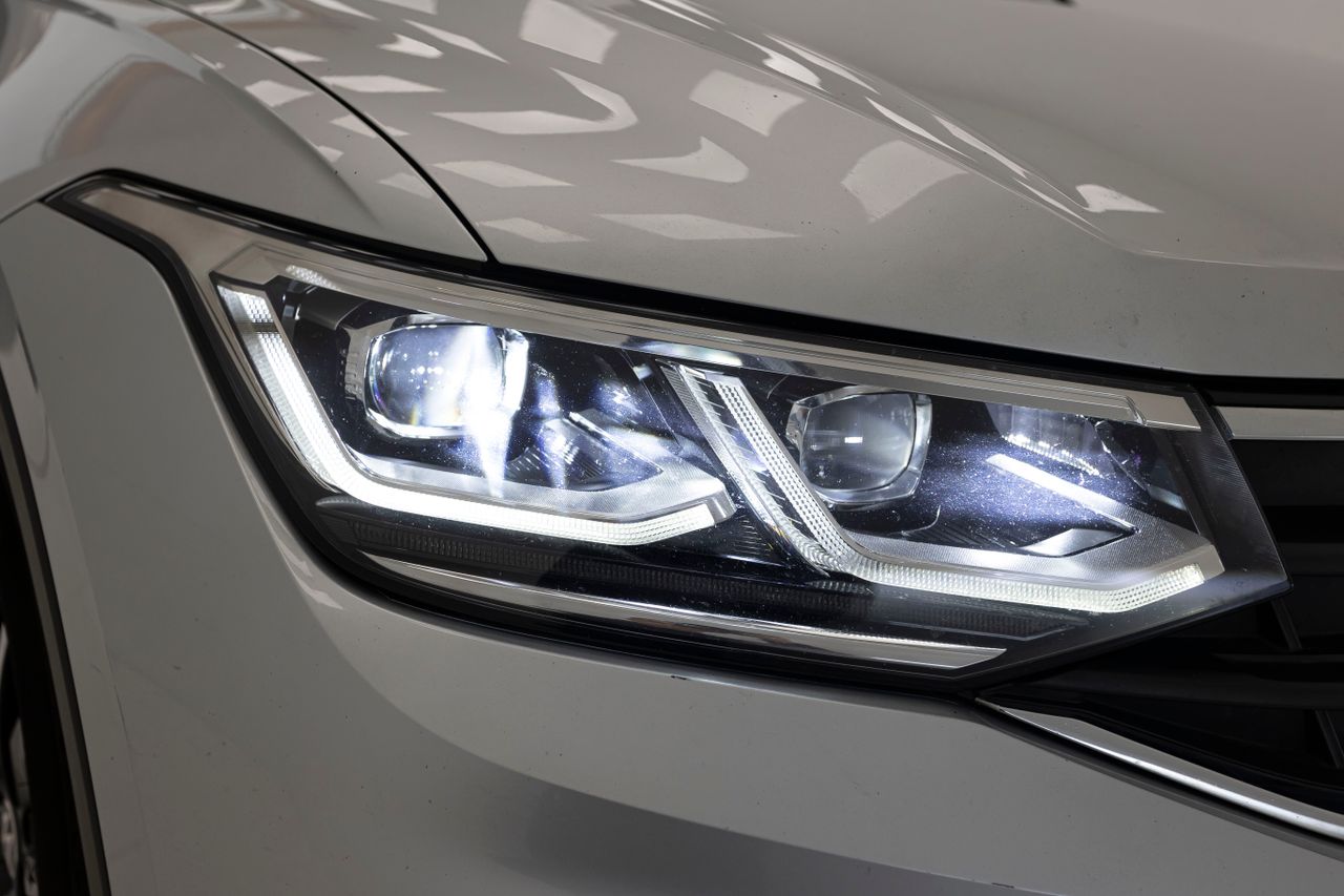 Volkswagen Tiguan LIFE 2.0 TDI 150 cv AT7 E6D  - Foto 49