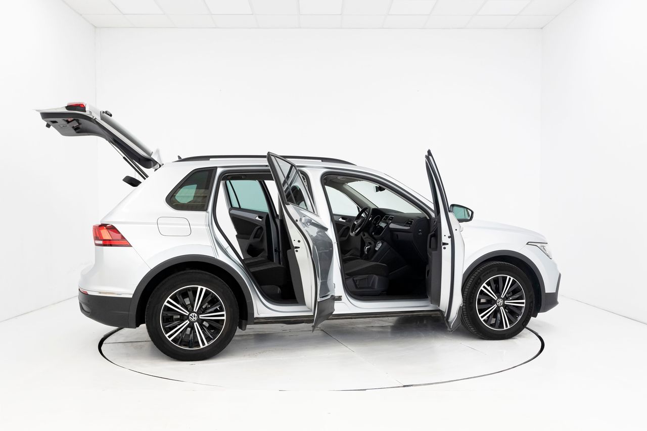 Volkswagen Tiguan LIFE 2.0 TDI 150 cv AT7 E6D  - Foto 12