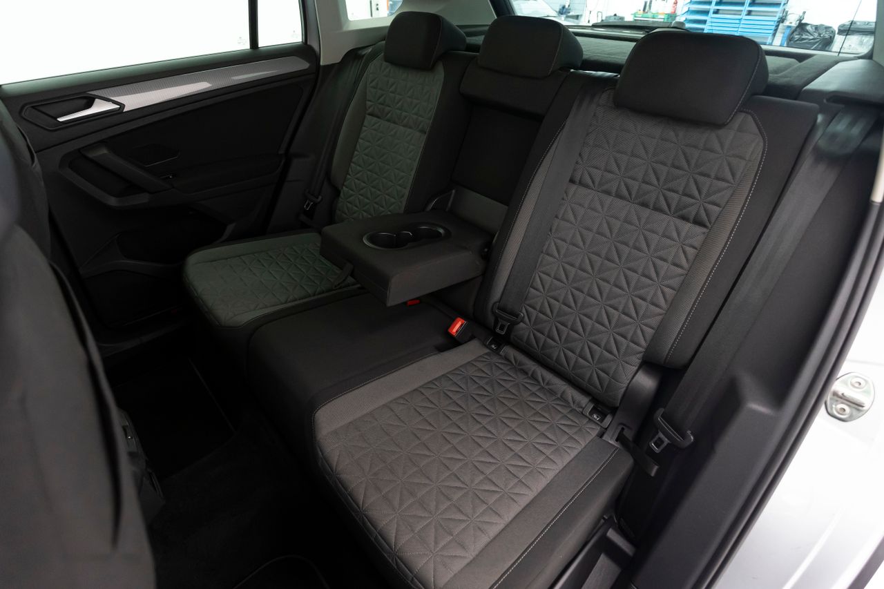 Volkswagen Tiguan LIFE 2.0 TDI 150 cv AT7 E6D  - Foto 15