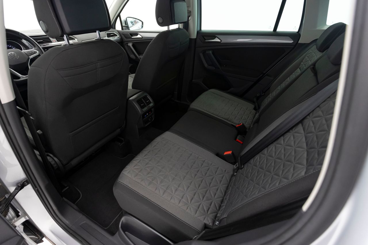 Volkswagen Tiguan LIFE 2.0 TDI 150 cv AT7 E6D  - Foto 10