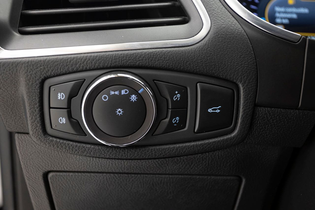 Ford S Max TITANIUM 2.0 ECOBLUE 150 cv MT6 E6DT  - Foto 35