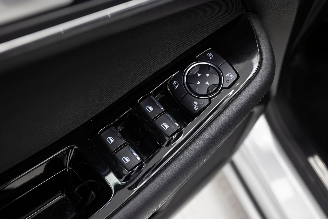 Ford S Max TITANIUM 2.0 ECOBLUE 150 cv MT6 E6DT  - Foto 33