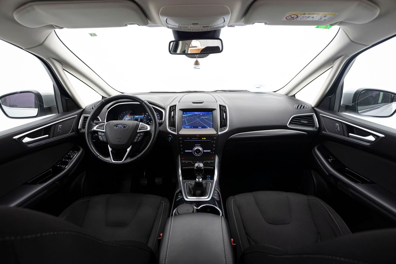 Ford S Max TITANIUM 2.0 ECOBLUE 150 cv MT6 E6DT  - Foto 4