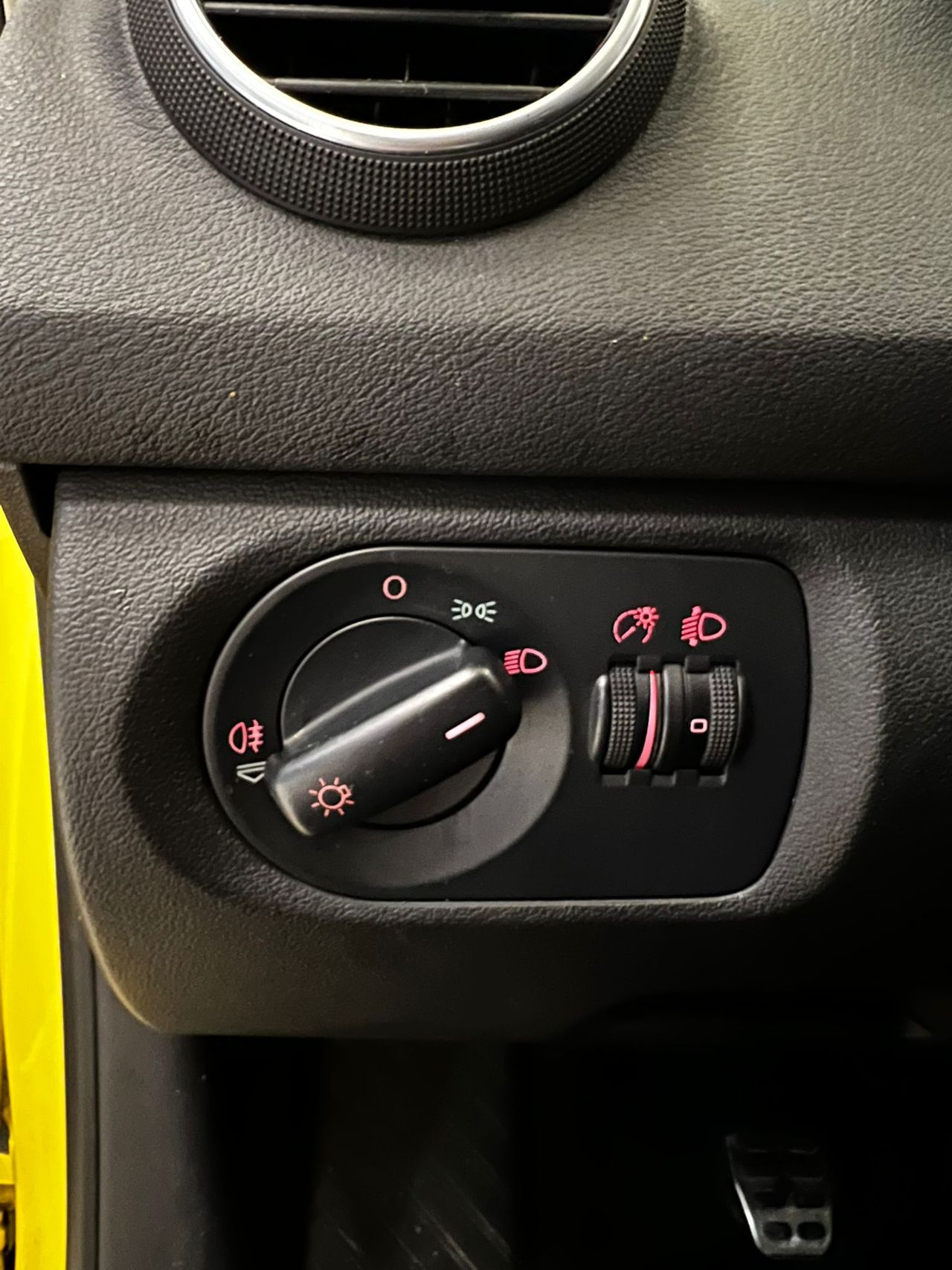 Audi A3 2.0 TDI 140 CV 3P  - Foto 12