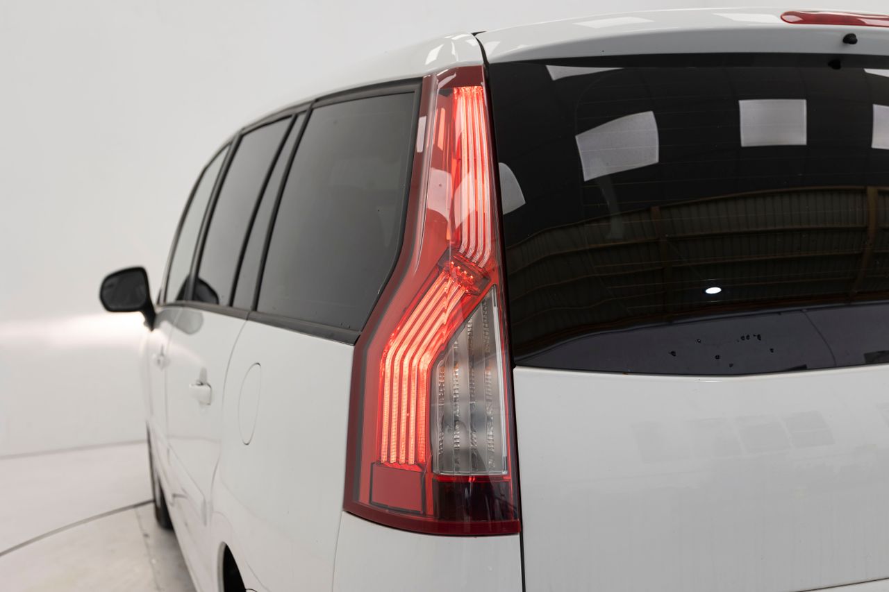 Citroën Grand C4 Picasso 1.6 VTi 120CV  - Foto 31
