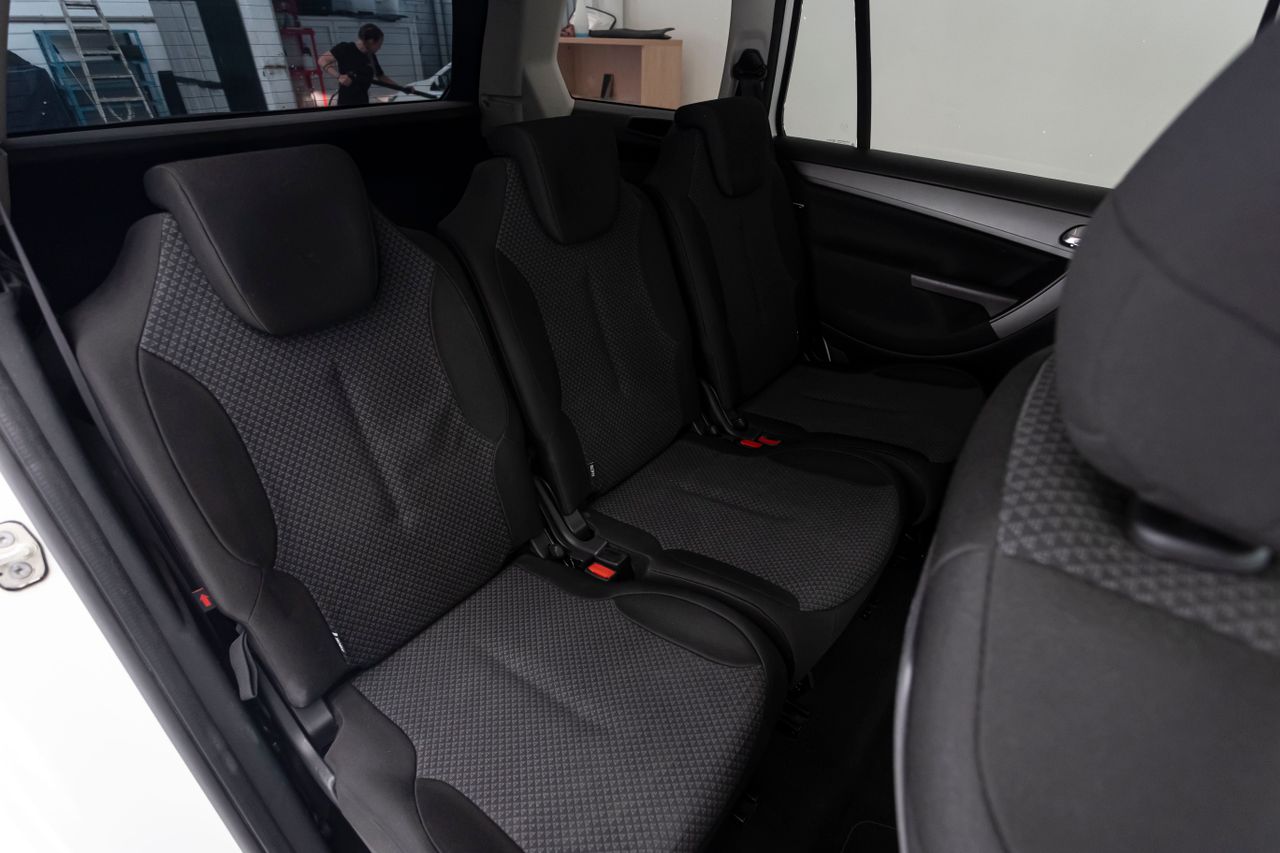 Citroën Grand C4 Picasso 1.6 VTi 120CV  - Foto 15