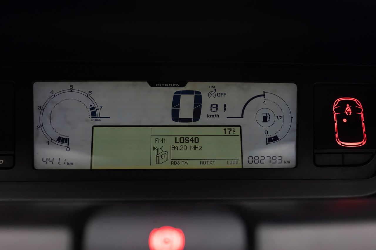 Citroën Grand C4 Picasso 1.6 VTi 120CV  - Foto 27