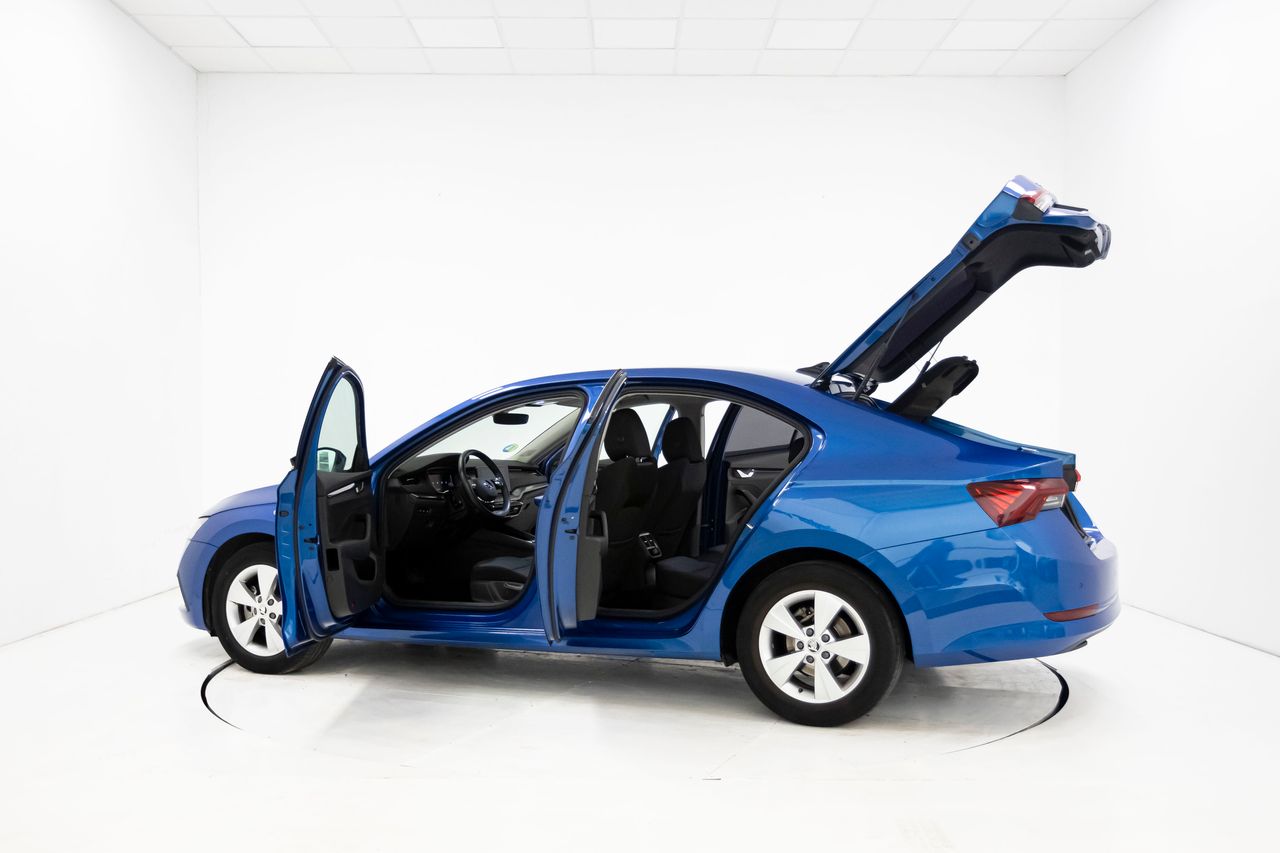 Skoda Octavia BERLINA AMBITION 1.5 E-Tec TSI 150 cv AT7 E6D  - Foto 25