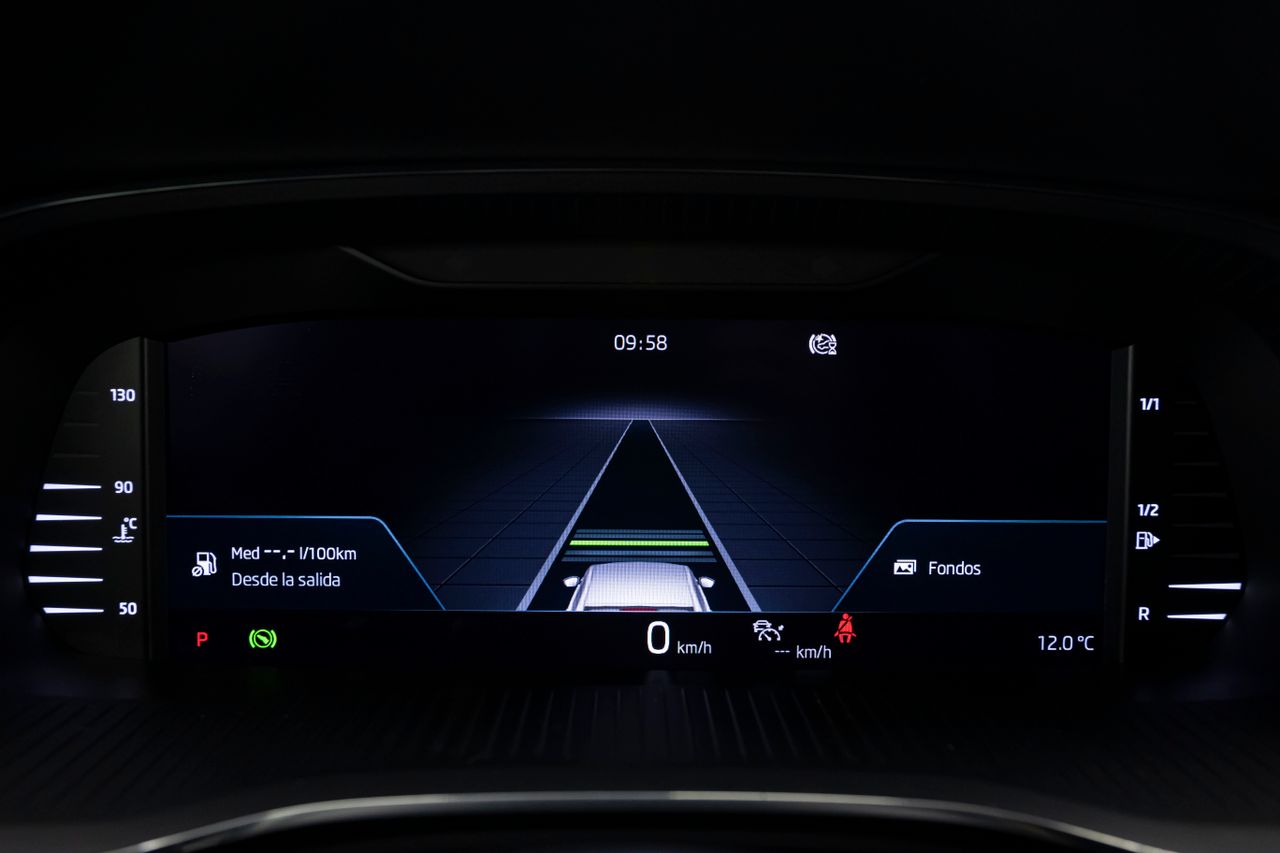 Skoda Octavia BERLINA AMBITION 1.5 E-Tec TSI 150 cv AT7 E6D  - Foto 33