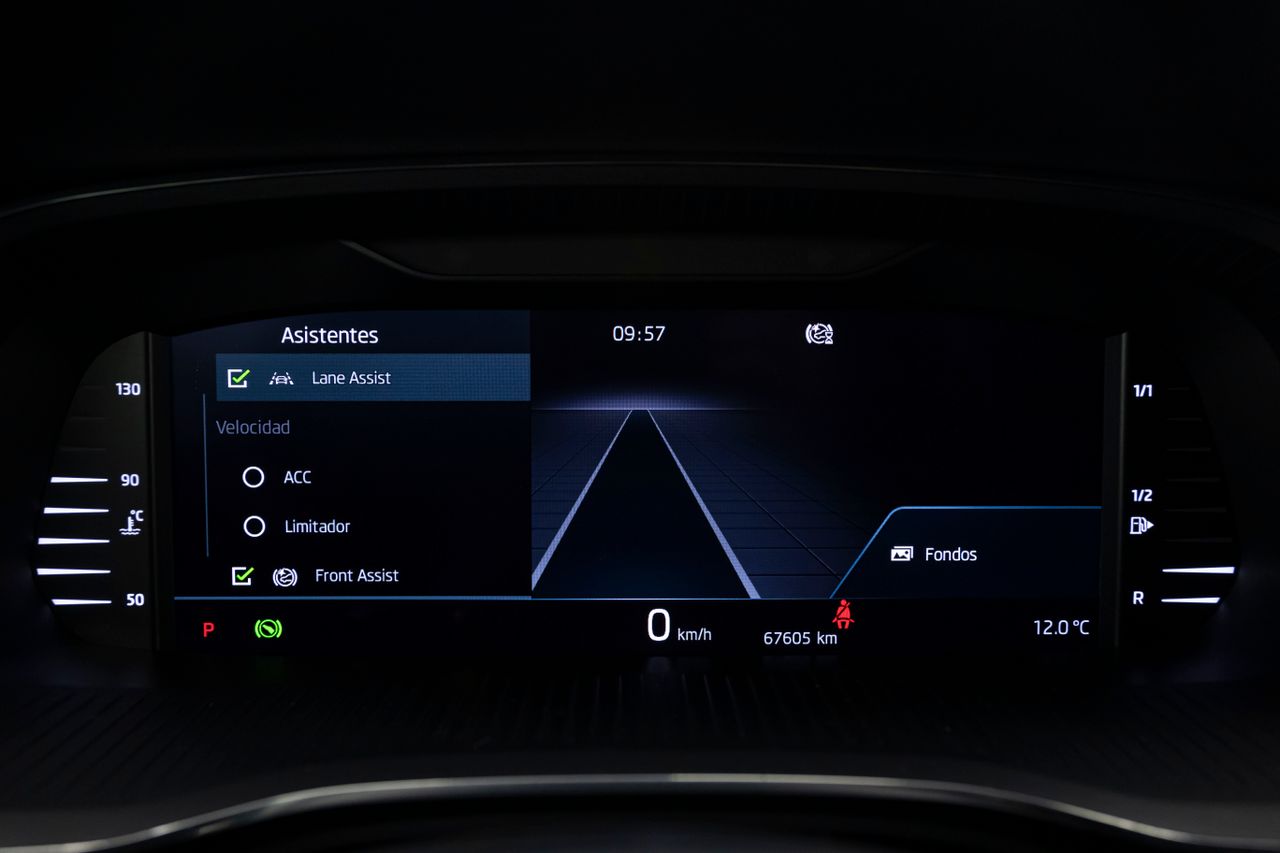 Skoda Octavia BERLINA AMBITION 1.5 E-Tec TSI 150 cv AT7 E6D  - Foto 32